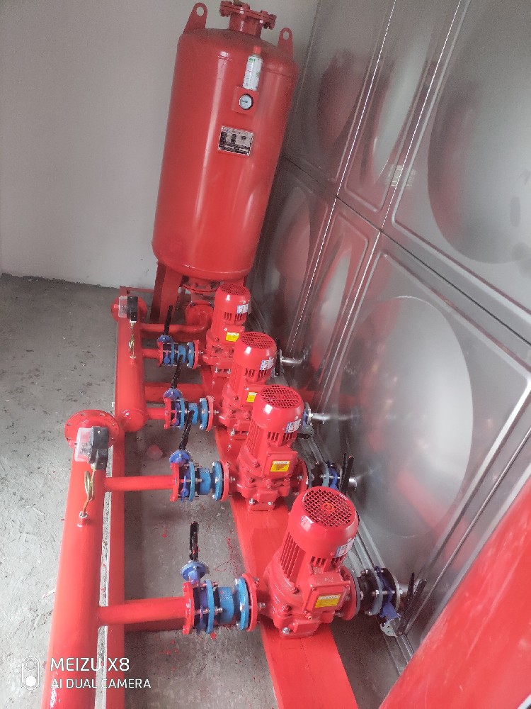 寧波前灣新區(qū)前灣派出所采購寧波寶聚不銹鋼水箱