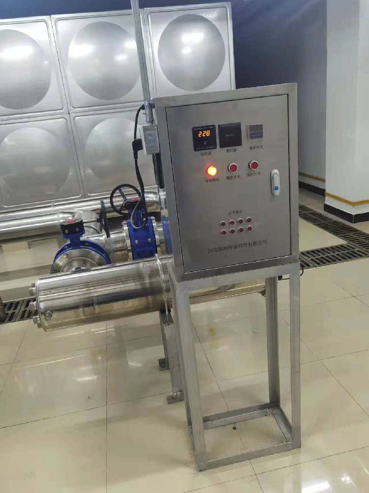 鄔隘社區(qū)衛(wèi)生中心項目采購寧波新寶聚水箱消毒器