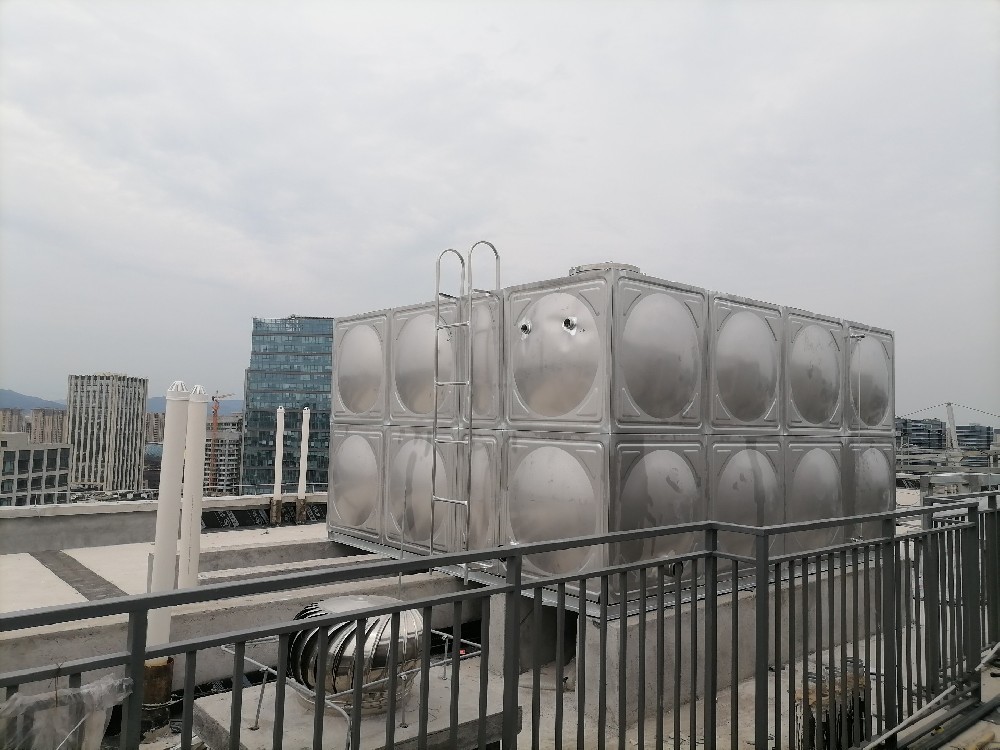 榮安春月杭寧府項(xiàng)目采購(gòu)寧波新寶聚不銹鋼水箱