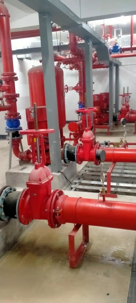 潮悅南塘項(xiàng)目采購(gòu)寧波不銹鋼水箱廠家新寶聚不銹鋼水箱消防水泵及穩(wěn)壓設(shè)備系統(tǒng)