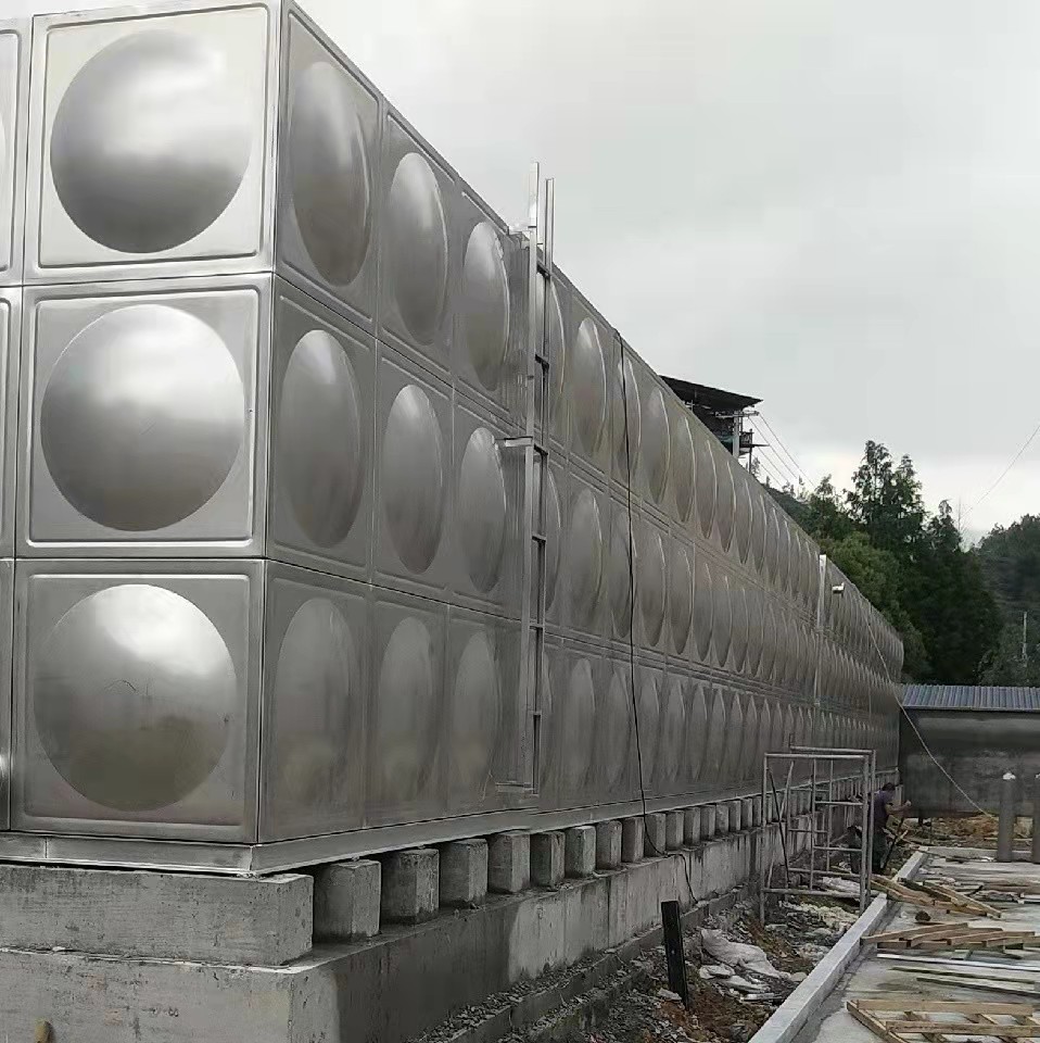 寧波不銹鋼水箱材料穩(wěn)定價(jià)格實(shí)惠舟山不銹鋼水箱廠家杭州不銹鋼水箱銷售