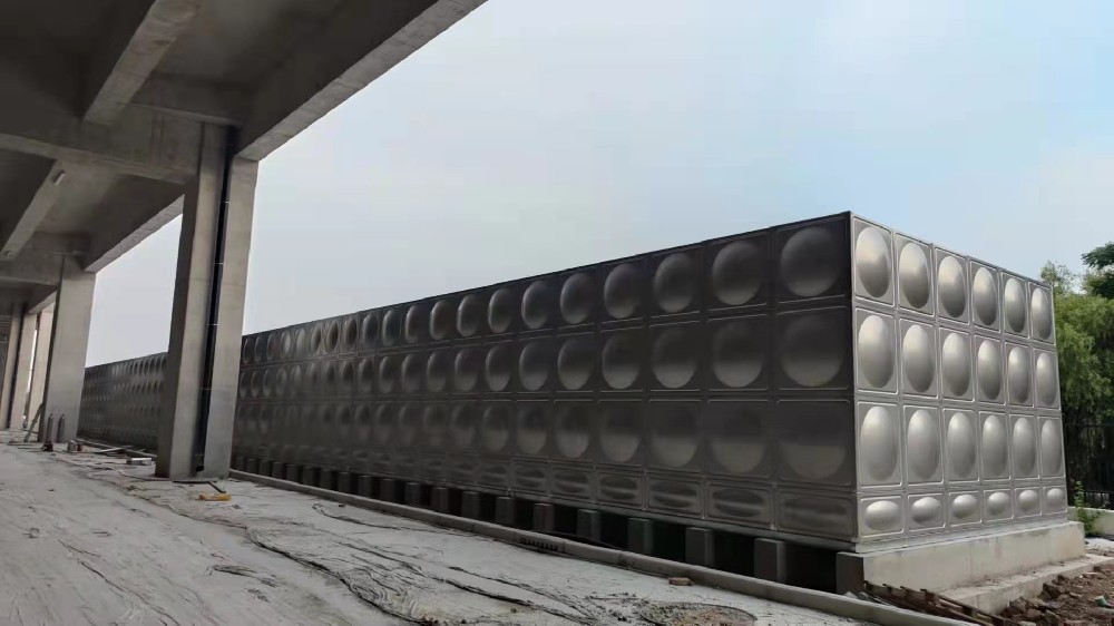 中標徐戎路安置房項目寧波不銹鋼水箱安裝廠家寧波新寶聚供水設備有限公司杭州不銹鋼水箱市場寧波不銹鋼水箱廠家