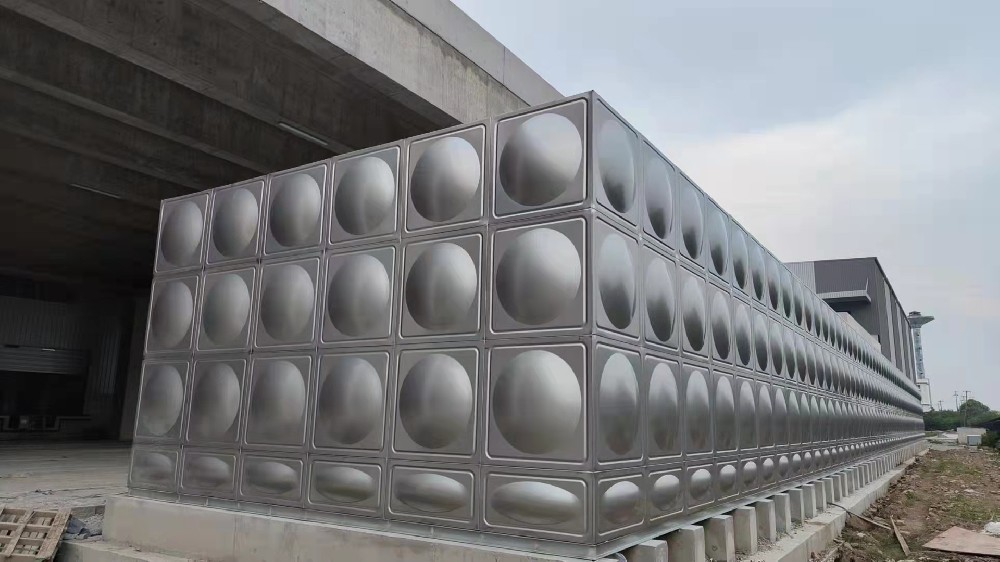 不銹鋼板商品報(bào)價(jià)動(dòng)態(tài)(2022-11-28)