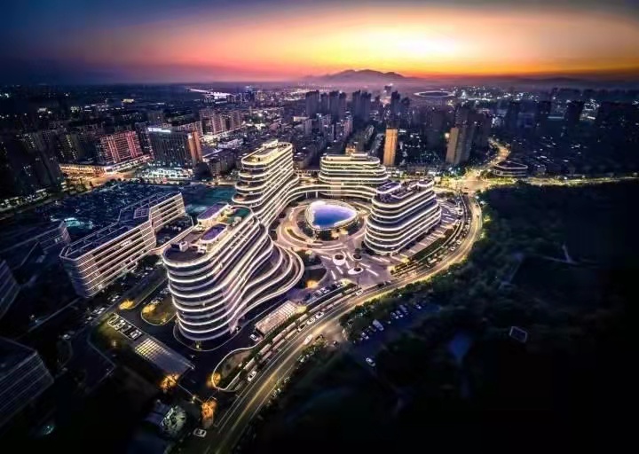 衢時代未來大廈完工，衢州再添一座地標(biāo)建筑