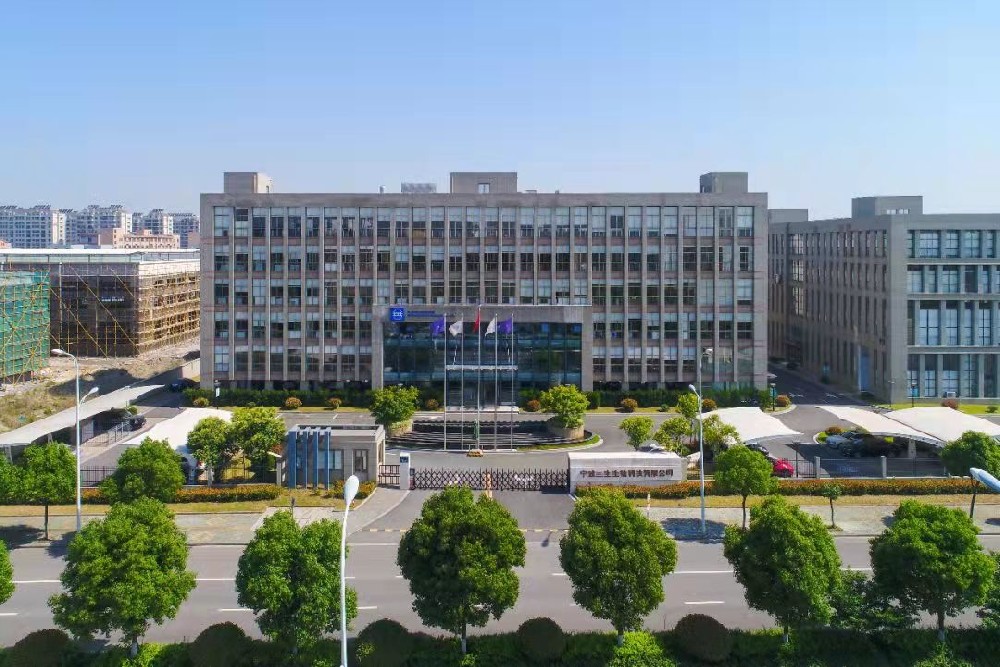 三生二期項(xiàng)目采購(gòu)寧波新寶聚供水設(shè)備有限公司不銹鋼水箱供水設(shè)備產(chǎn)品