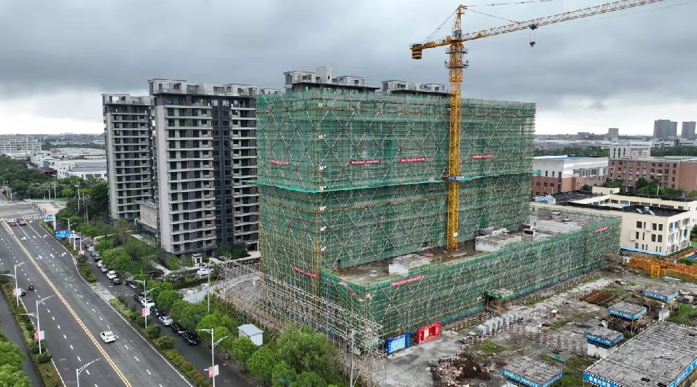 大埠工業(yè)區(qū)塊項(xiàng)目采購(gòu)寧波新寶聚供水設(shè)備有限公司新寶聚不銹鋼水箱