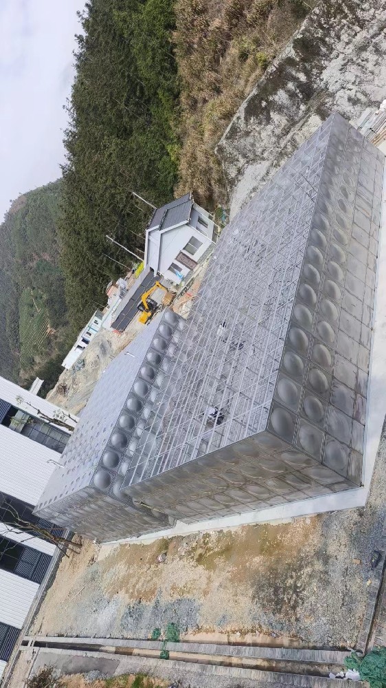 寧波新寶聚不銹鋼水箱舟山不銹鋼水箱廠家